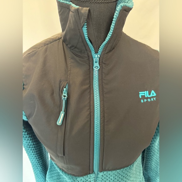NWOT Fila green Zipup sweater - Picture 4 of 7